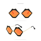 Lip Sunglasses 2018 Fashion Personality Sun glasses Women Lips Frame Metal Glasses Sexy Ladies Vintage Shades Coating Eyewear