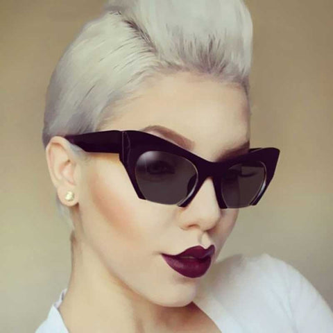 Half Frame Sunglasses Women Flat Cat Eye Glasses Oversized Vintage Sun glasses High Quality Shades Fashion Lady Big Frame Shades