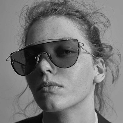 Retro Metal Sunglasses 2018 Oversized Woman Vintage Sun glasses Female Siamese Frame Oversize Glasses Ocean Mirror Eyewear UV400