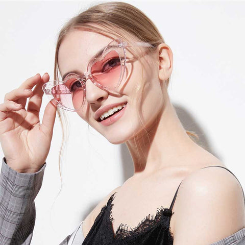 Glitter Sun glasses Trendy Heart Shaped Sunglasses Women Brand Designer Vintage Pink Cat eye Glasses Retro Love Heart Goggles